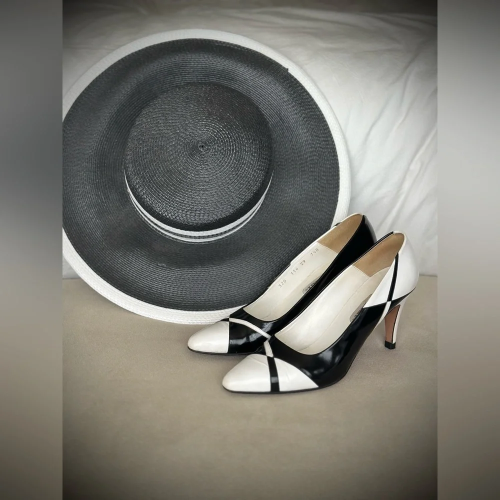 Vintage Wide Brim Hat - Picture 2 of 3